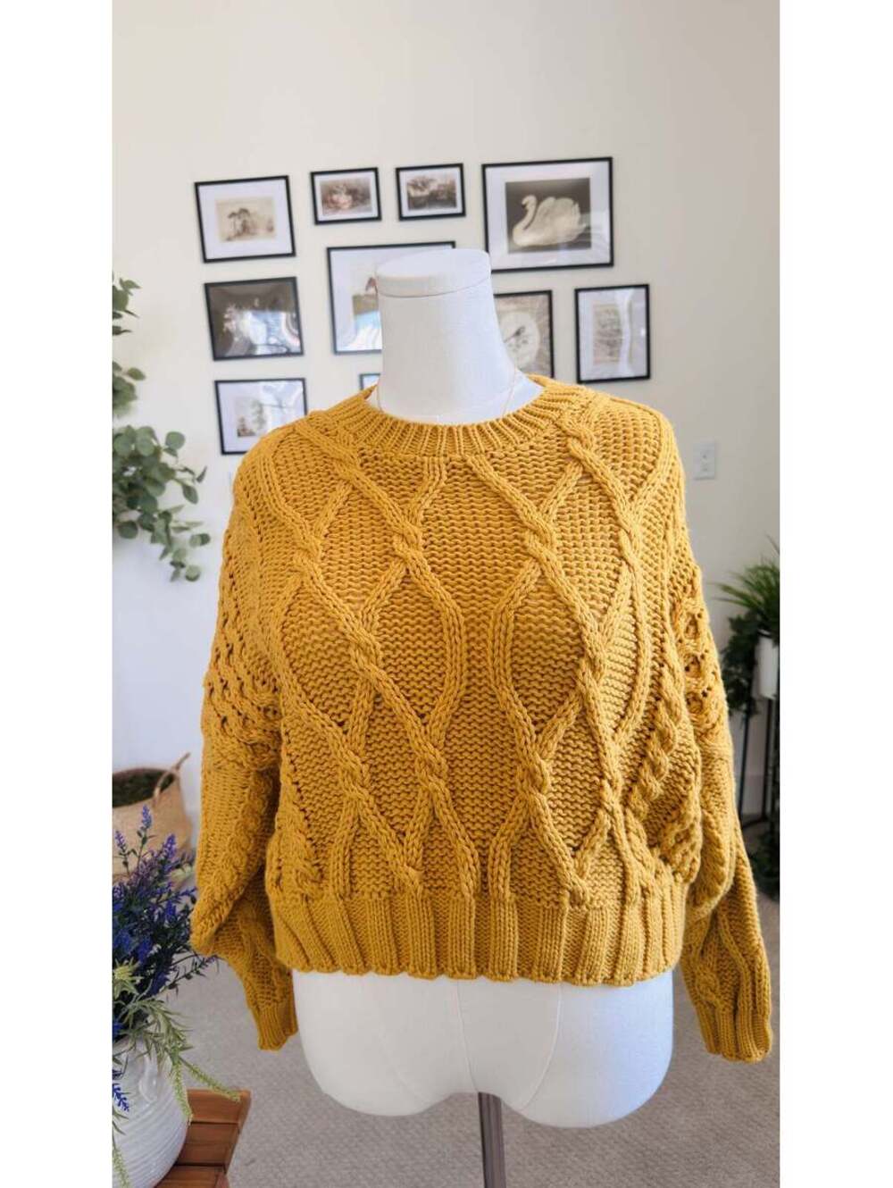 TOPSHOP Chunky Cable Knit Cropped Sweater Size US 6